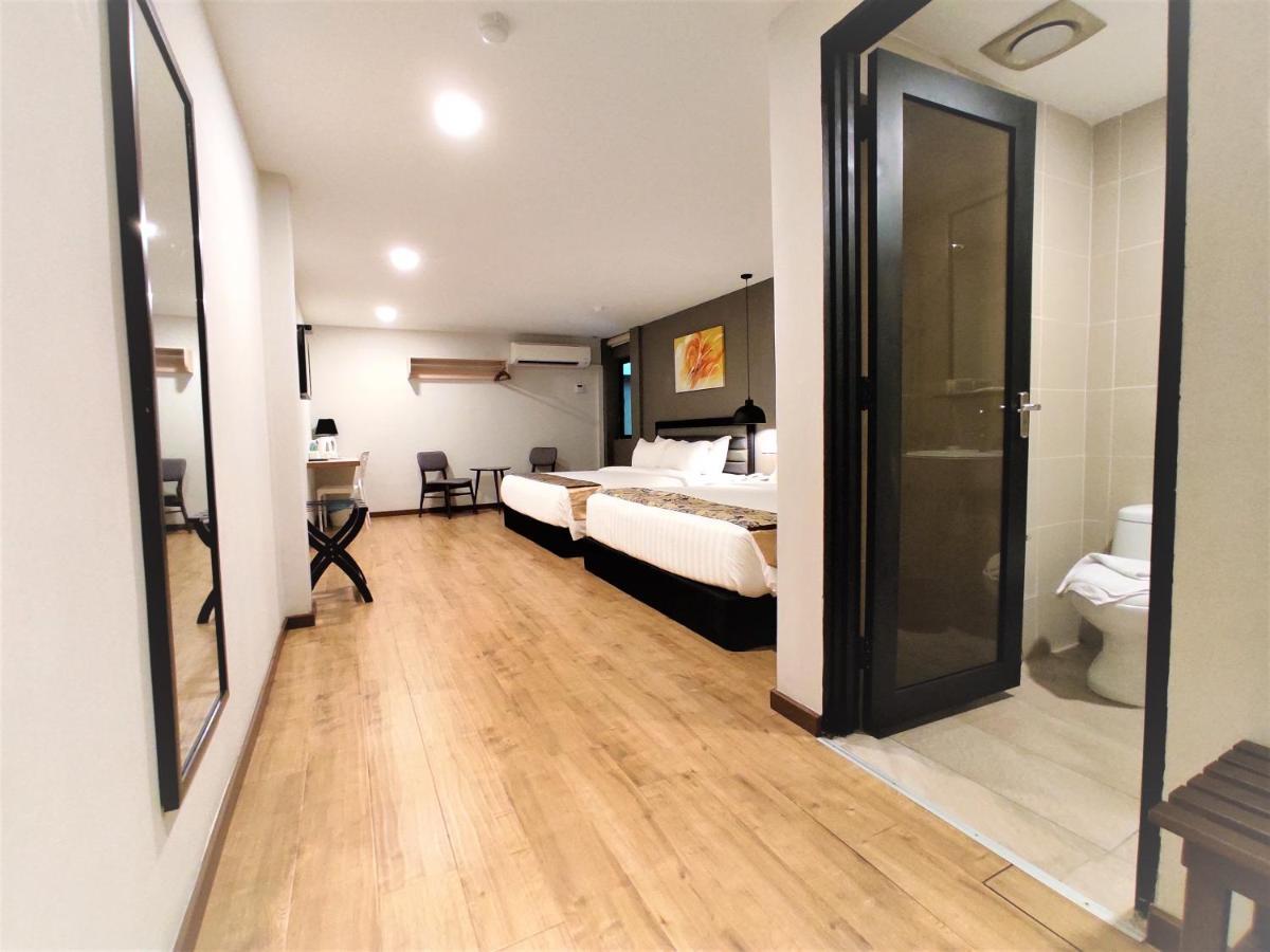 Apple Suites Hotel Sitiawan Exterior foto